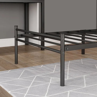 Guernsey Metal Bed